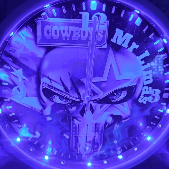 Dallas Cowboys led clock personalized. - Picture 6 of 7